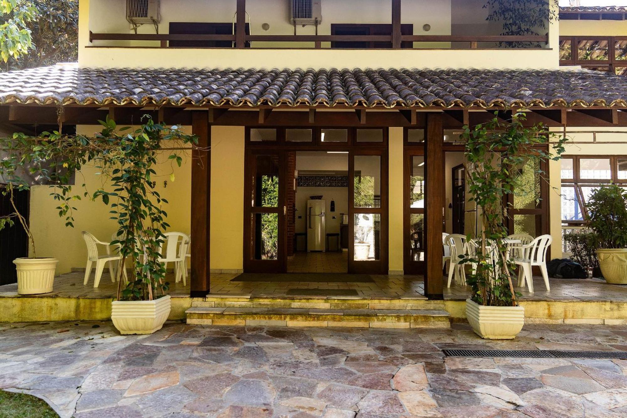 Casa Omegna Holiday home *